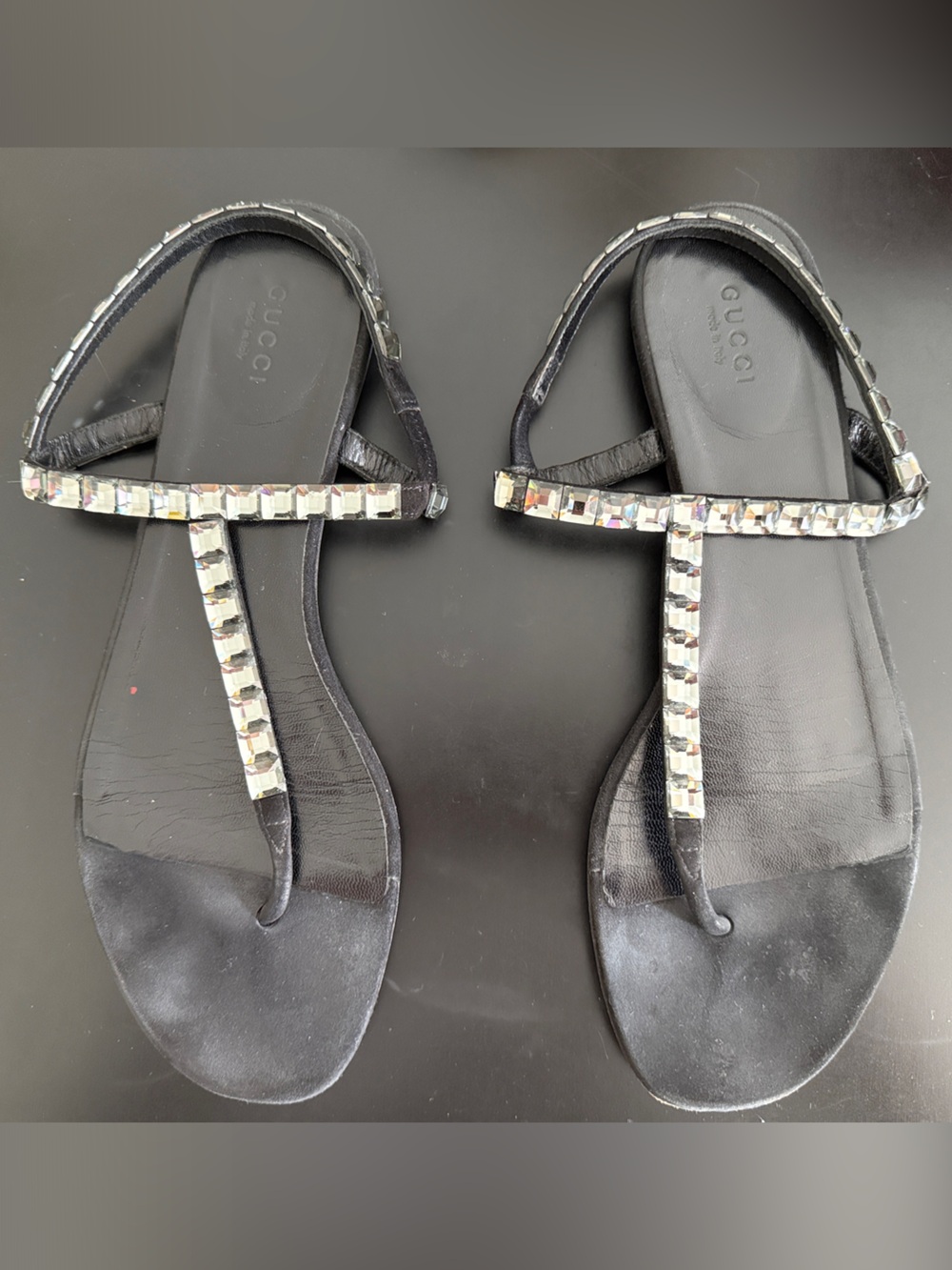 Gucci Black Leather Crystal-Embellished T-Strap Flat Sandals